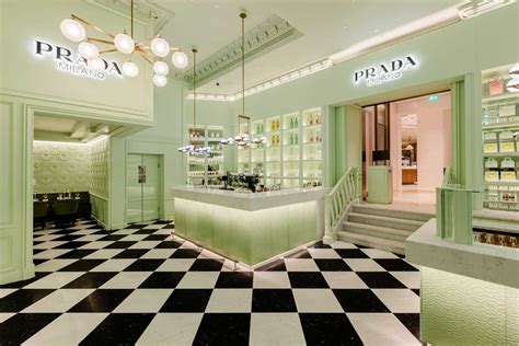 dior cafe riyadh 2023.